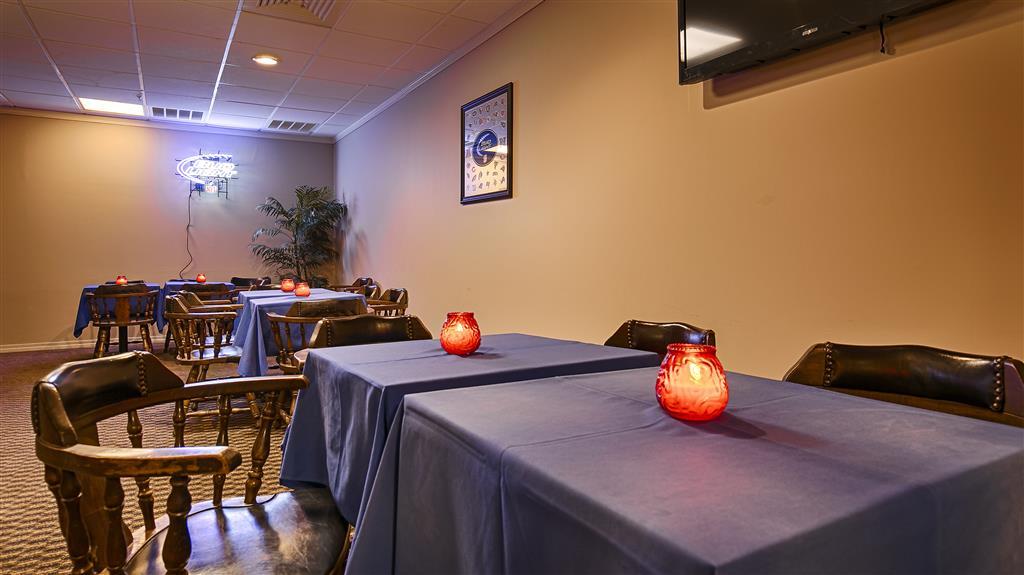 Best Western Crossroads Inn DeFuniak Springs Restaurant bilde